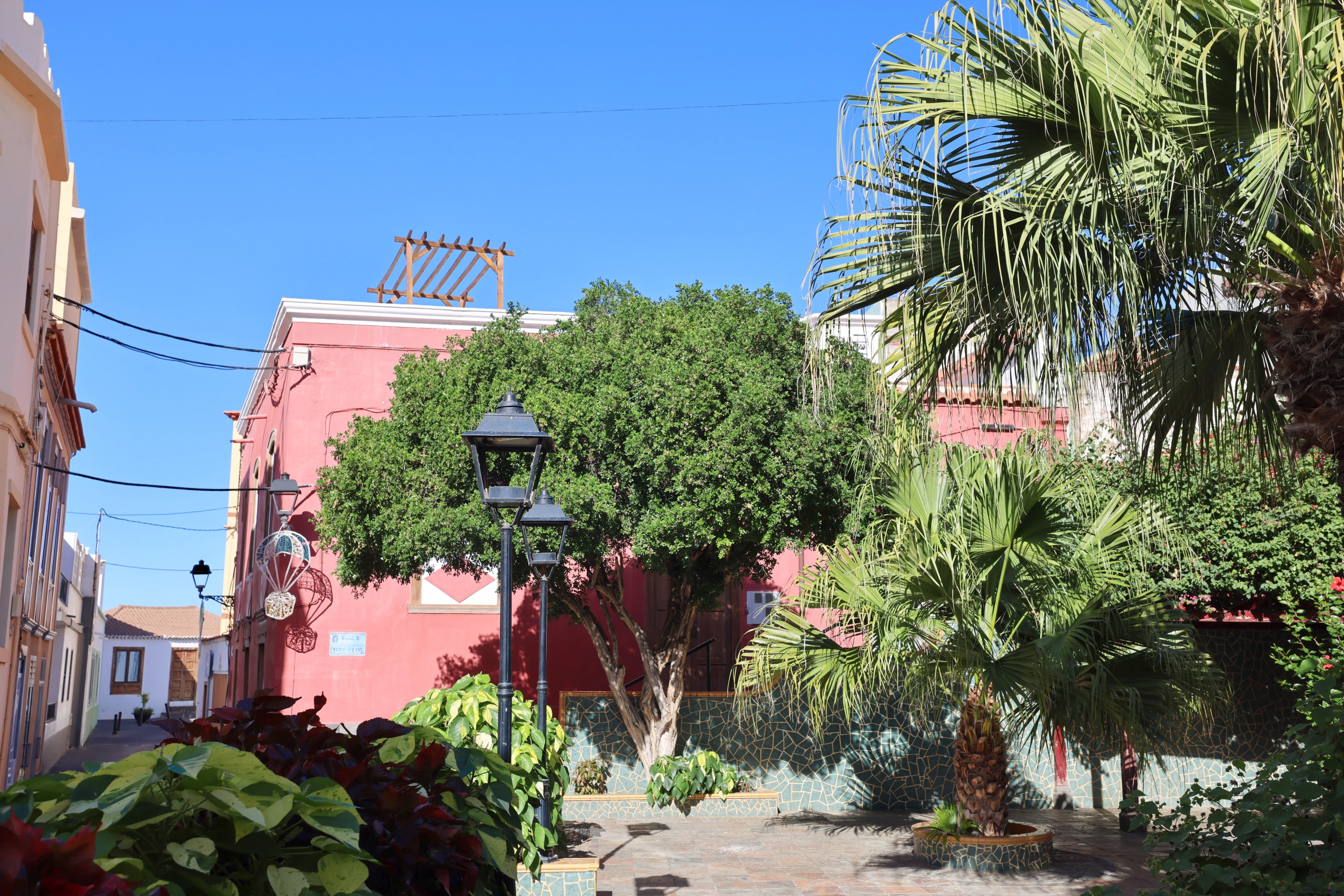 Grosses Kanarisches Stadthaus mit Meerblick in Tazacorte
