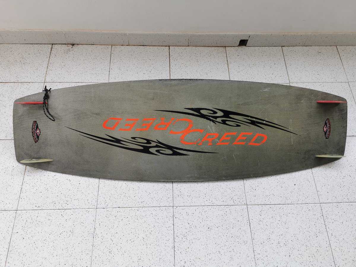 Kiteboard 1,41 m x 42 cm